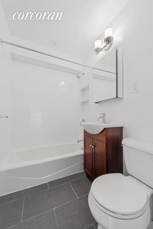 New York City Real Estate | View 3178 Nostrand Avenue, 6B | room 4 | View 5