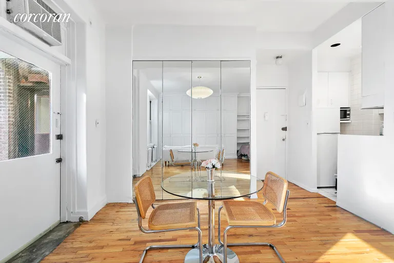 New York City Real Estate | View 4 Lexington Avenue, 6A | room 1 | View 2