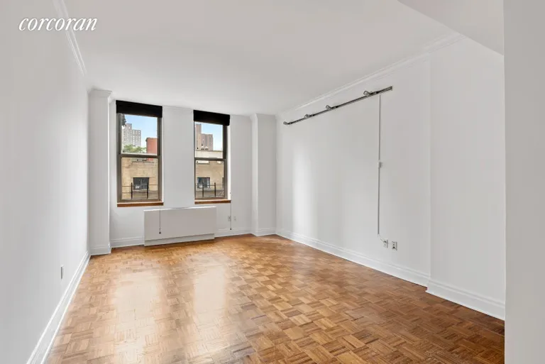 New York City Real Estate | View 400 East 90th Street, 5B | 1 Bed, 1 Bath | View 1