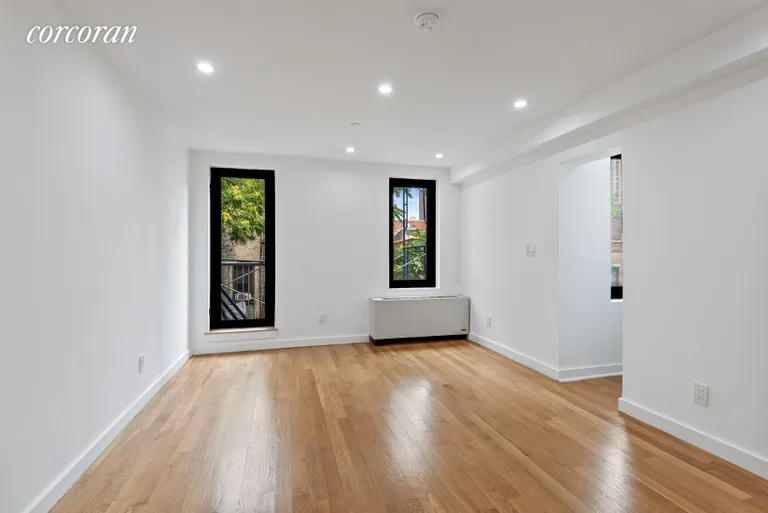 New York City Real Estate | View 215 East 81st Street, 6F | room 1 | View 2