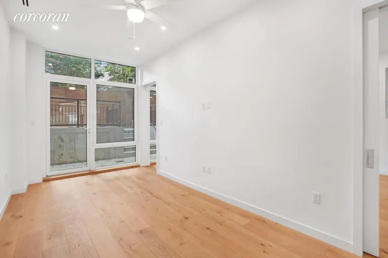 New York City Real Estate | View 309 Ocean Parkway, 1R | room 5 | View 6