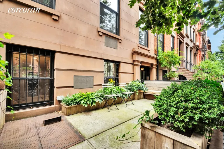 New York City Real Estate | View 282 Henry Street, 1/2 | room 1 | View 2
