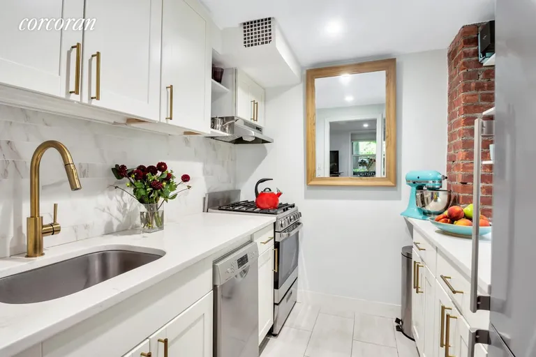 New York City Real Estate | View 282 Henry Street, 1/2 | room 5 | View 6