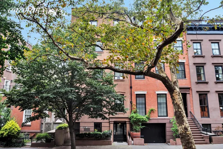 New York City Real Estate | View 282 Henry Street, 1/2 | 2 Beds, 2 Baths | View 1