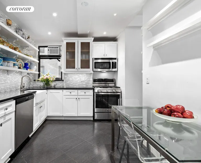 New York City Real Estate | View 220 West 93rd Street, 6A | Kitchen | View 5