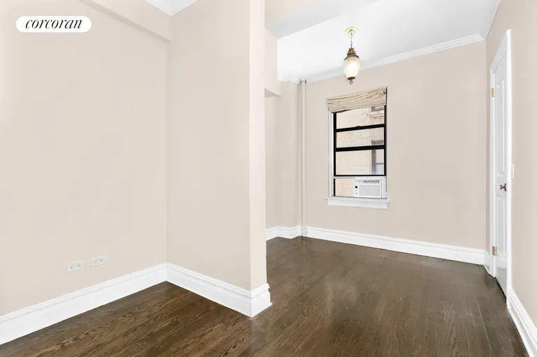 New York City Real Estate | View 220 West 93rd Street, 6A | Bedroom | View 10