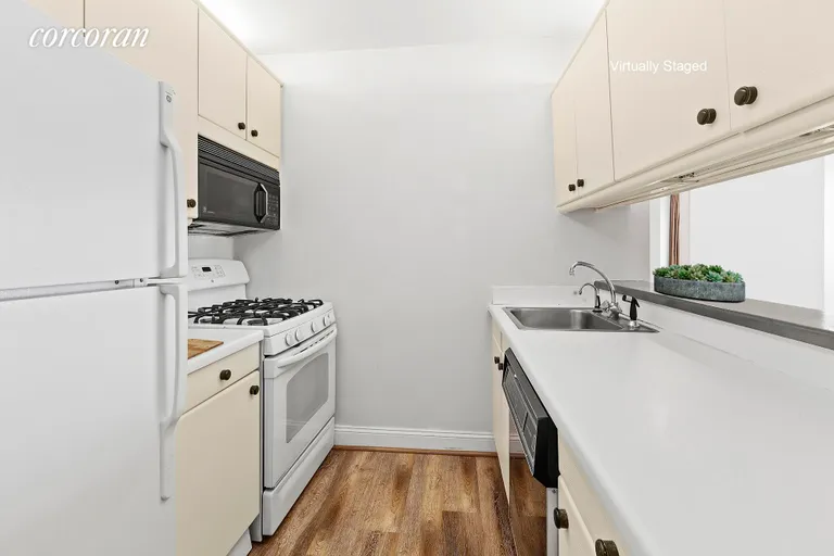 New York City Real Estate | View 415 East 37th Street, 14C | Kitchen | View 4