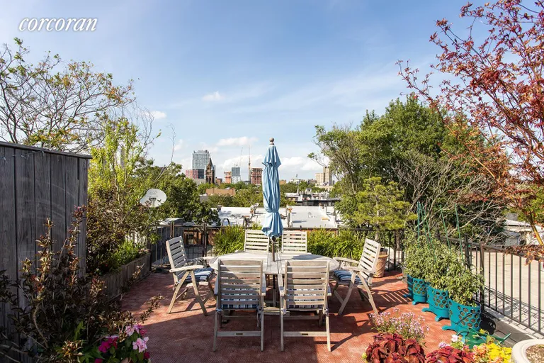 New York City Real Estate | View 101 Berkeley Place, 4 | room 7 | View 8