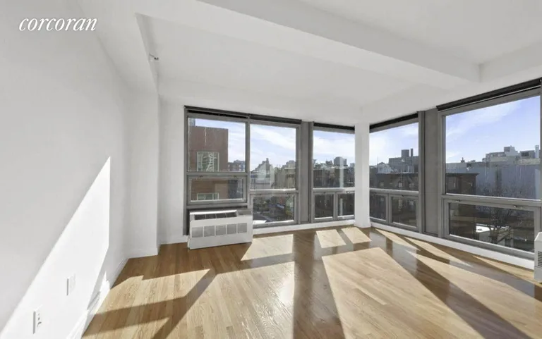 New York City Real Estate | View 2182 Third Avenue, 10C | 2 Beds, 2 Baths | View 1