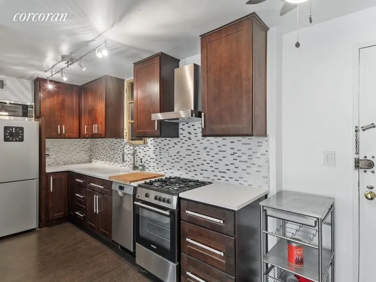 New York City Real Estate | View 185 Hall Street, 517 | Kitchen | View 3