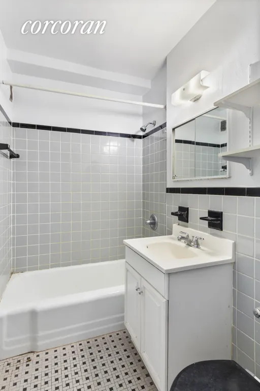 New York City Real Estate | View 25 West 13th Street, 2-EN | room 3 | View 4