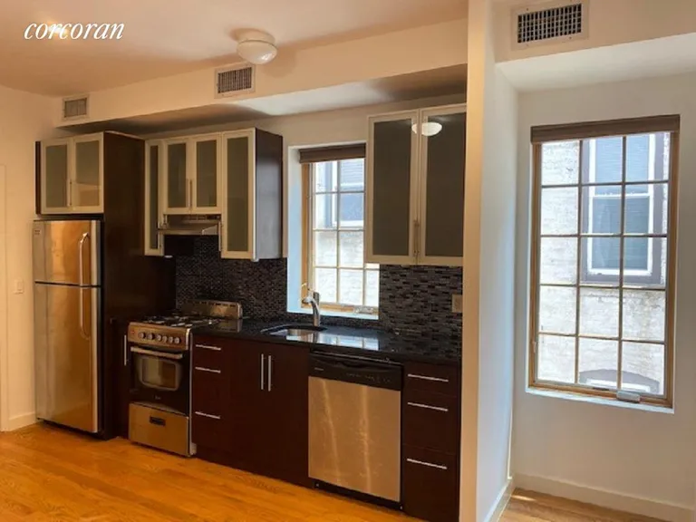New York City Real Estate | View 348 22nd Street, 3R | Kitchen | View 7