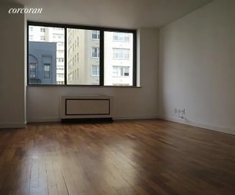 New York City Real Estate | View 330 East 75th Street, 4L | room 1 | View 2