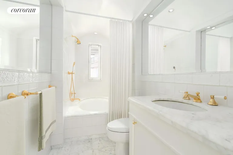 New York City Real Estate | View 322 Central Park West, 16A | Full Windowed Bathroom | View 11