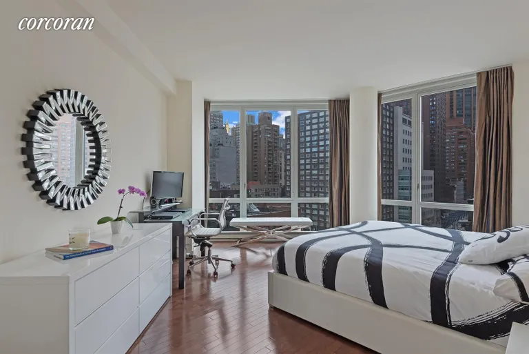 New York City Real Estate | View 225 East 34th Street, 9E | room 1 | View 2