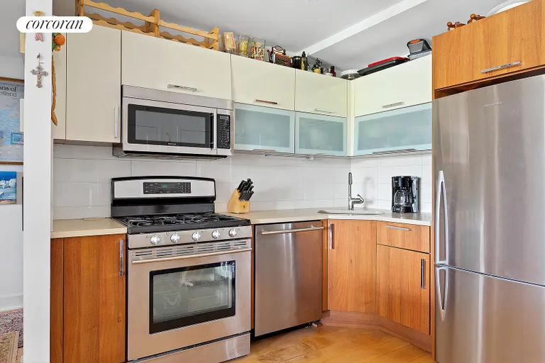 New York City Real Estate | View 343 4th Avenue, 6G | Kitchen | View 3
