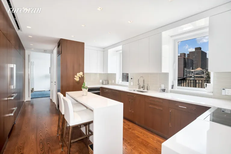 New York City Real Estate | View 315 East 72Nd Street, PHH | Kitchen | View 5