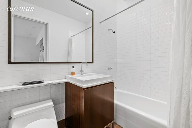New York City Real Estate | View 260 Park Avenue South, 3C | Bathroom | View 10