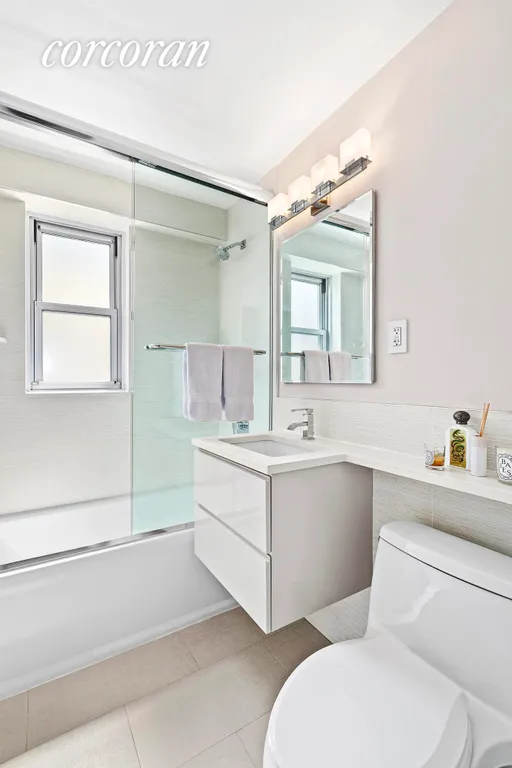 New York City Real Estate | View 205 Third Avenue, 7C | Full Bathroom | View 7