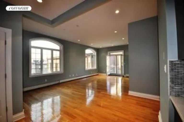 New York City Real Estate | View 71 Carroll Street, 3D | 2.5 Beds, 2 Baths | View 1