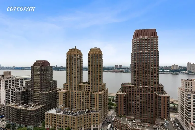 New York City Real Estate | View 185 West End Avenue, 29S | 1 Bath | View 1