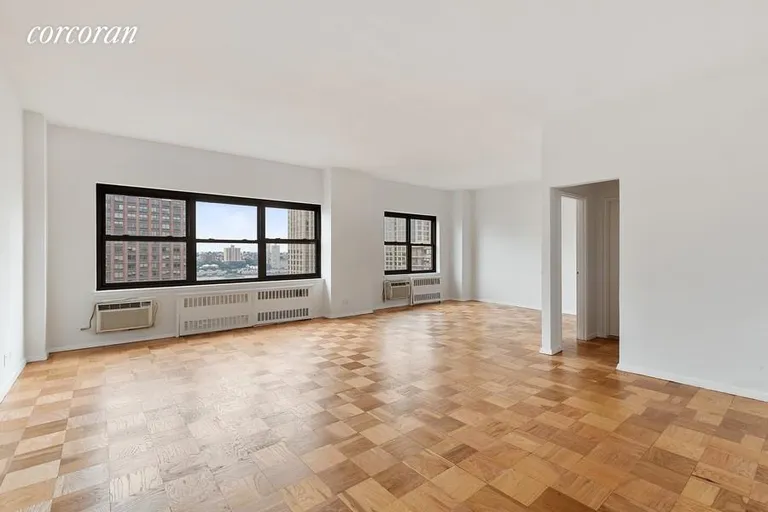 New York City Real Estate | View 185 West End Avenue, 29S | room 1 | View 2