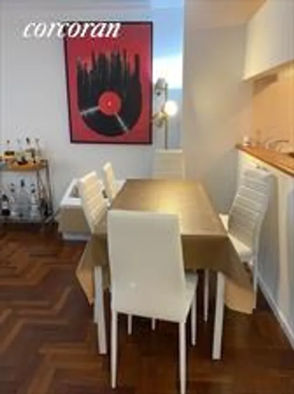 New York City Real Estate | View 2373 Broadway, 733 | Dining Room | View 4