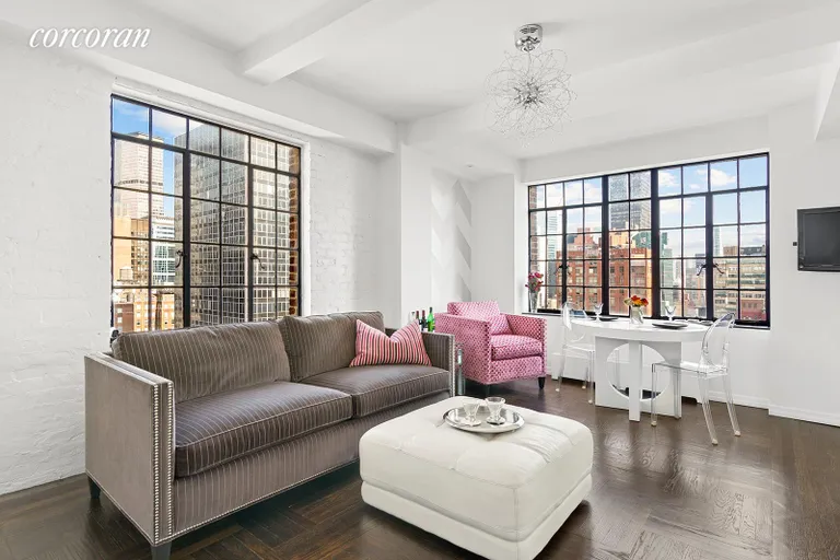 New York City Real Estate | View 320 East 42Nd Street, 2809 | 1 Bed, 2 Baths | View 1