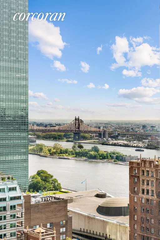New York City Real Estate | View 320 East 42Nd Street, 2809 | Open Northeast Views-East River | View 4