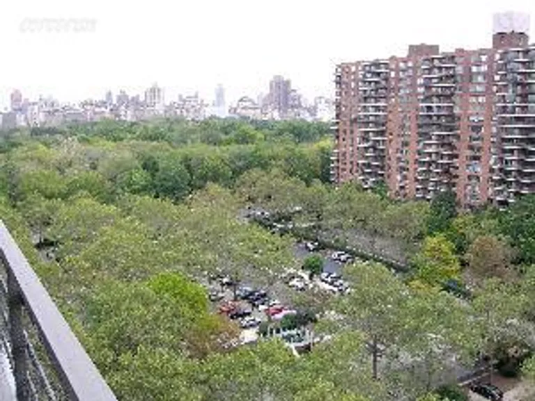 New York City Real Estate | View 392 Central Park West, 15K | 1 Bed, 1 Bath | View 1