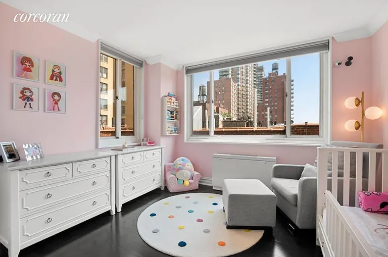 New York City Real Estate | View 301 East 78th Street, 7AB | room 5 | View 6