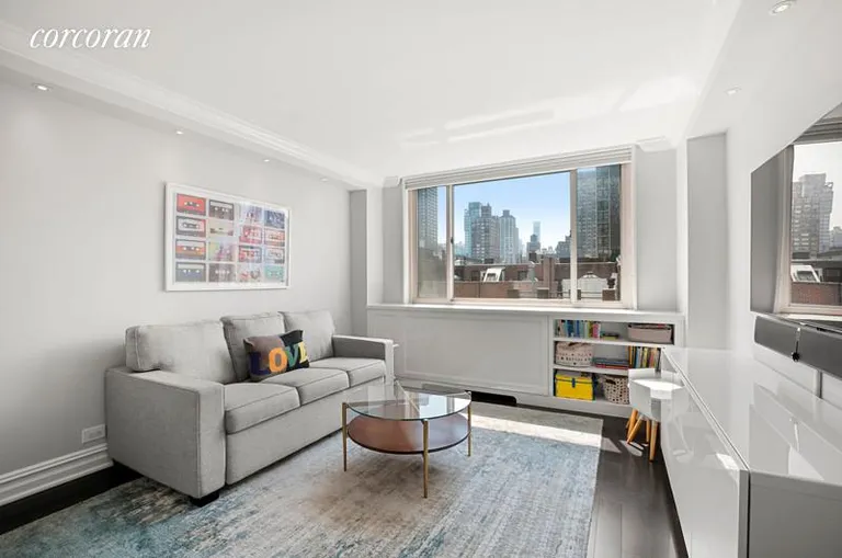 New York City Real Estate | View 301 East 78th Street, 7AB | room 8 | View 9