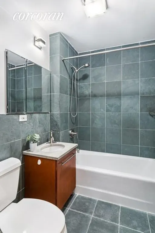 New York City Real Estate | View 35 Underhill Avenue, A3E | Bathroom | View 12