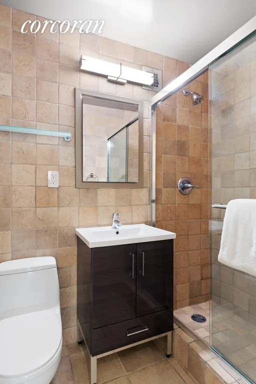 New York City Real Estate | View 165 East 32Nd Street, 20A | Bathroom | View 12