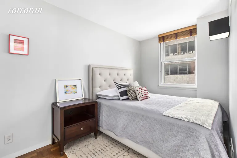 New York City Real Estate | View 200 EAST 58TH STREET, 9C | Bedroom | View 3