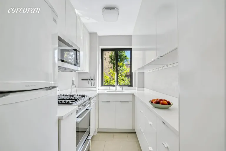 New York City Real Estate | View 100 Remsen Street, 3D | Kitchen | View 4
