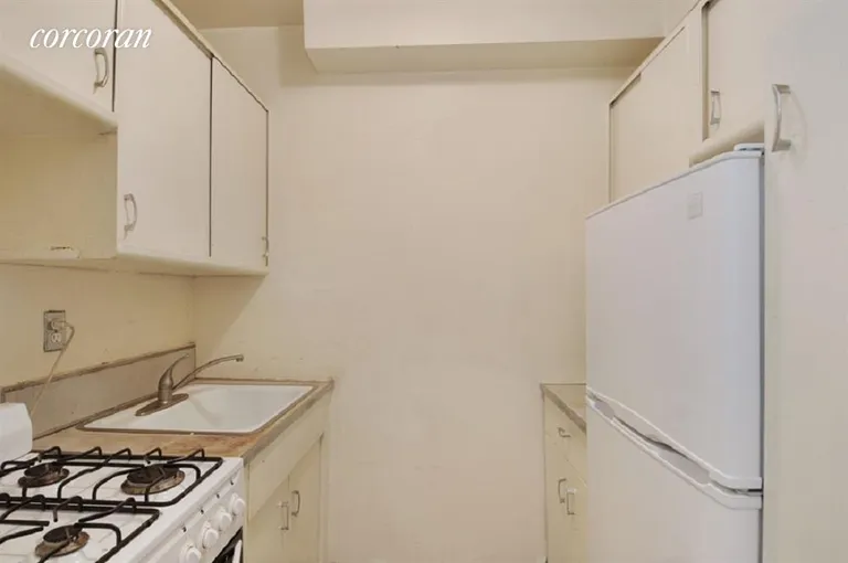 New York City Real Estate | View 25 West 13th Street, 2KN | Kitchen | View 6