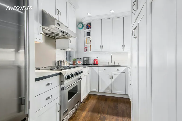New York City Real Estate | View 309 West 93rd Street, 6B | Kitchen | View 3
