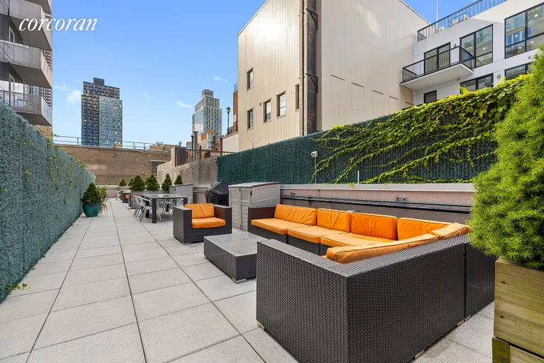 New York City Real Estate | View 519 Borden Avenue, 8M | Residents BBQ Terrace | View 14