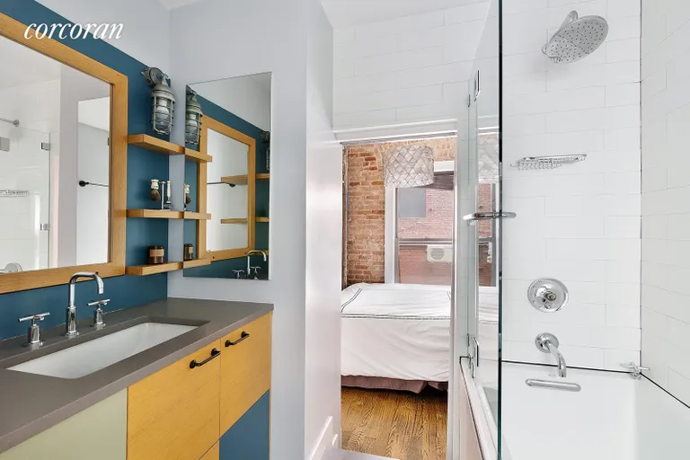 New York City Real Estate | View 32 East 2Nd Street, 3 | Full Bathroom | View 6