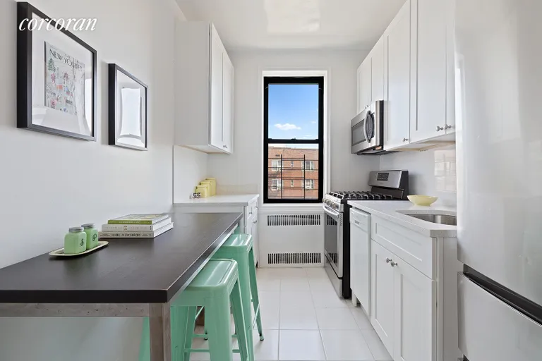 New York City Real Estate | View 657 East 26th Street, 6B | room 2 | View 3