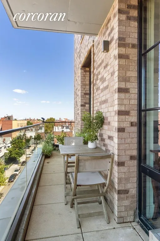 New York City Real Estate | View 264 Webster Avenue, 711 | room 10 | View 11