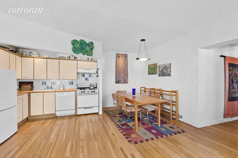 New York City Real Estate | View 315 West 23rd Street, PH2 | Kitchen | View 6