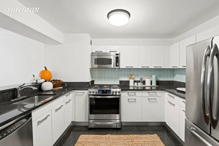 New York City Real Estate | View 121 East 23rd Street, 5D | room 7 | View 8