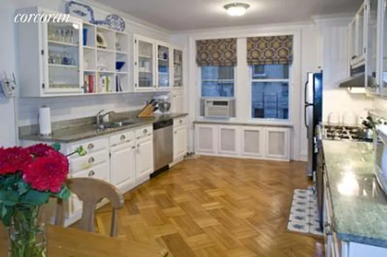 New York City Real Estate | View 890 West End Avenue, 3D | room 1 | View 2