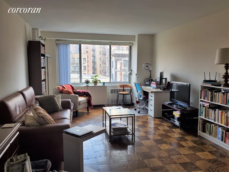 New York City Real Estate | View 400 Central Park West, 6V | 1 Bed, 1 Bath | View 1