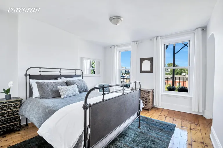 New York City Real Estate | View 233 Union Street, 5 | room 3 | View 4