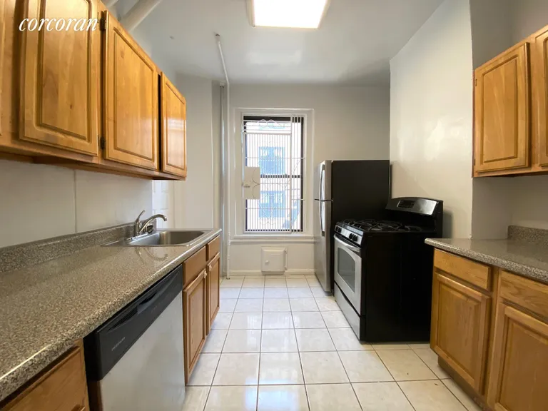 New York City Real Estate | View 782 West End Avenue, 122 | room 7 | View 8