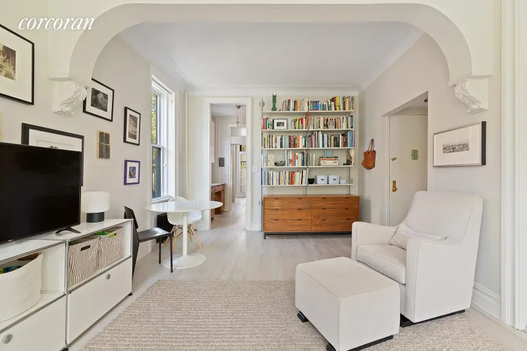 New York City Real Estate | View 133 Bergen Street, C | Living Room | View 4