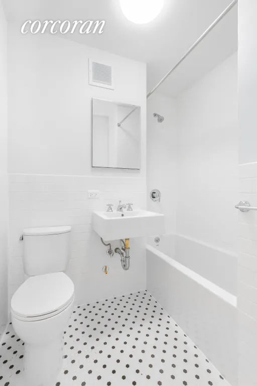 New York City Real Estate | View 439 Hicks Street, 5D | Select a Category | View 6